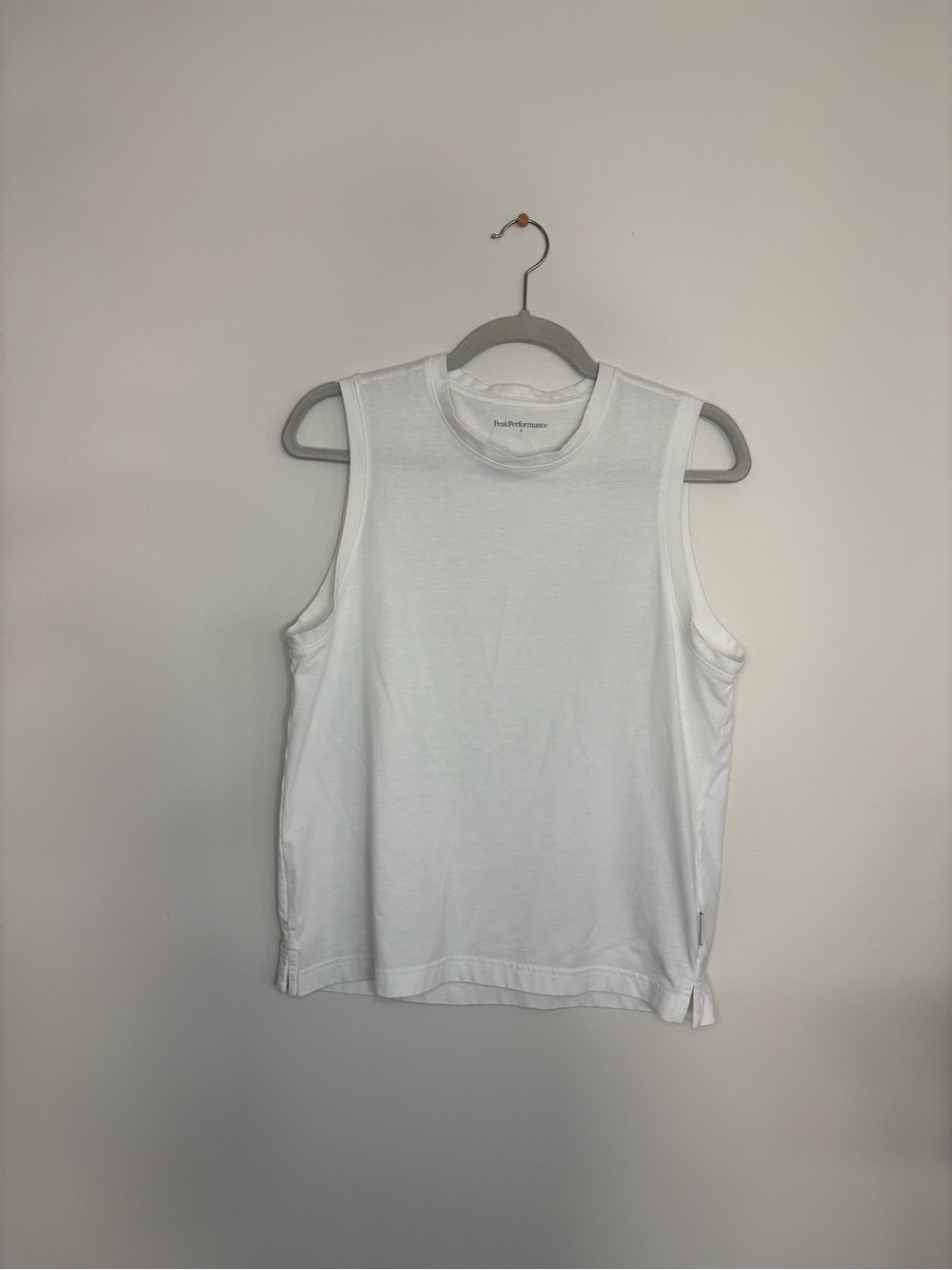 Peak Performance White Crew Neck Tank
